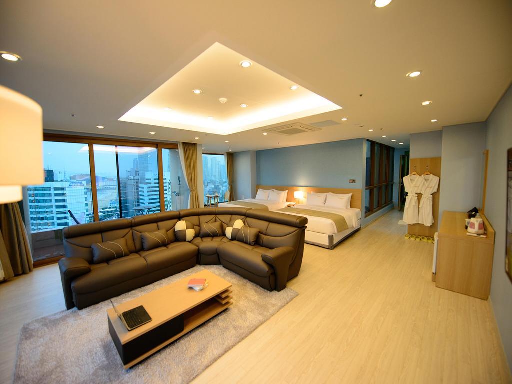 Haeundae Marianne Hotel Busan Exterior photo