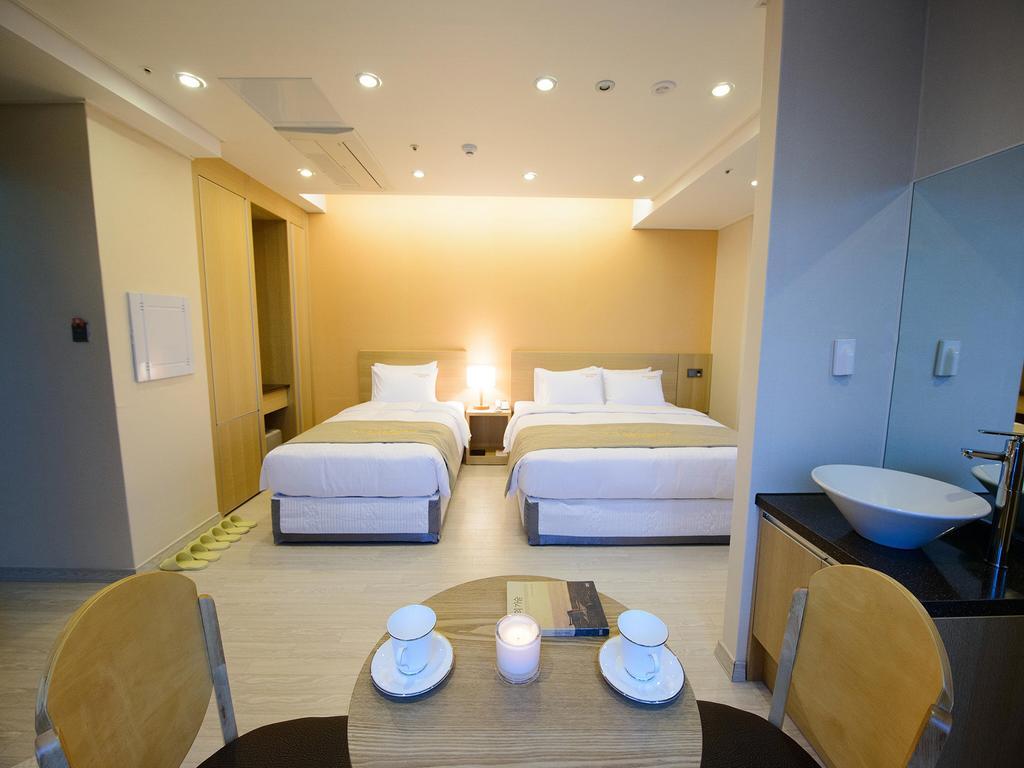 Haeundae Marianne Hotel Busan Exterior photo